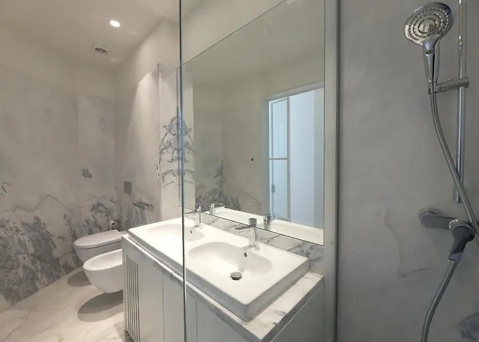 Flh Sá Da Bandeira Luxury * Oporto