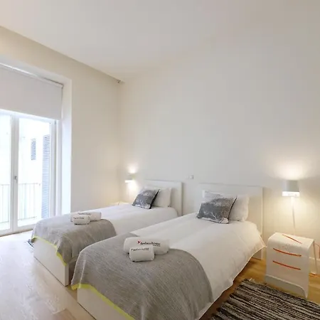 Apartman Flh Sa Da Bandeira Luxury *